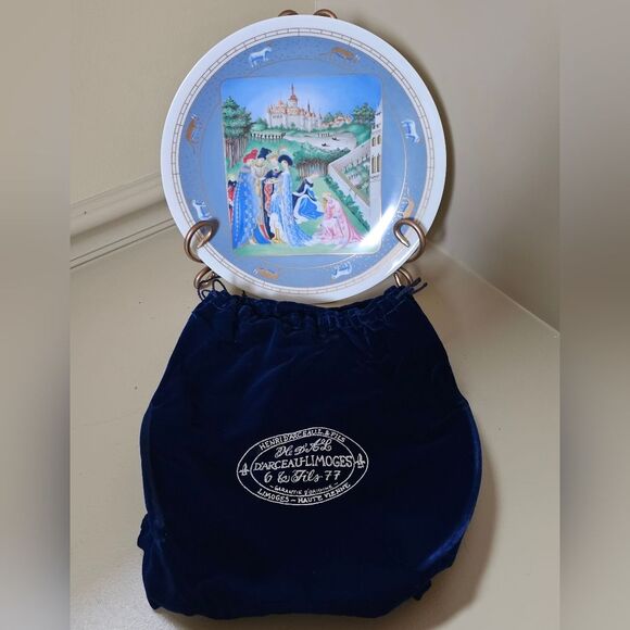 Avril Les Tres Riches Heures de Jean, Duc de Berry Collection -- D’Arceau - Picture 2 of 5